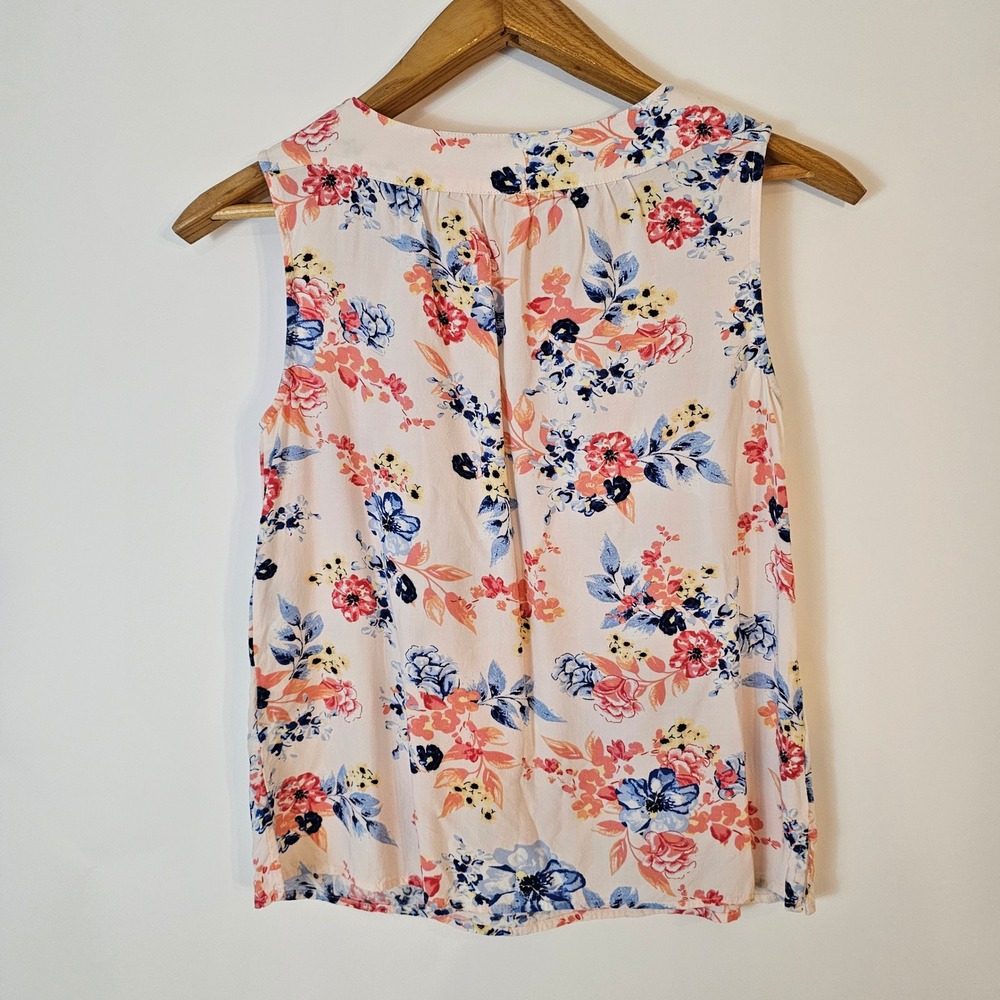 Talbots Petites Floral Sleeveless Blouse Top Pink Blue Peach - Picture 2 of 6